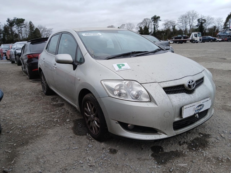 W210, Toyota Auris 2007, 1.6, бензин, МКПП