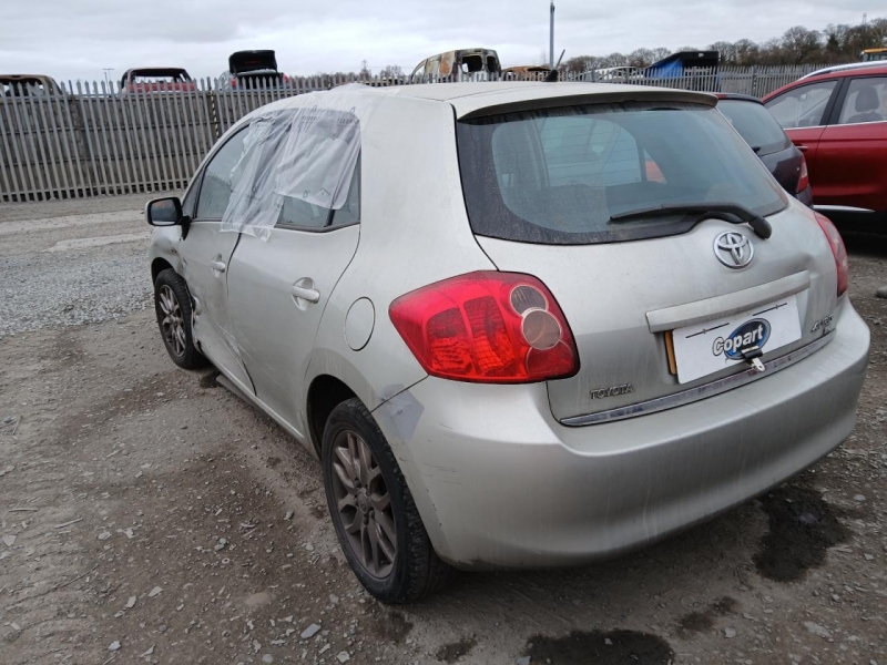 W210, Toyota Auris 2007, 1.6, бензин, МКПП