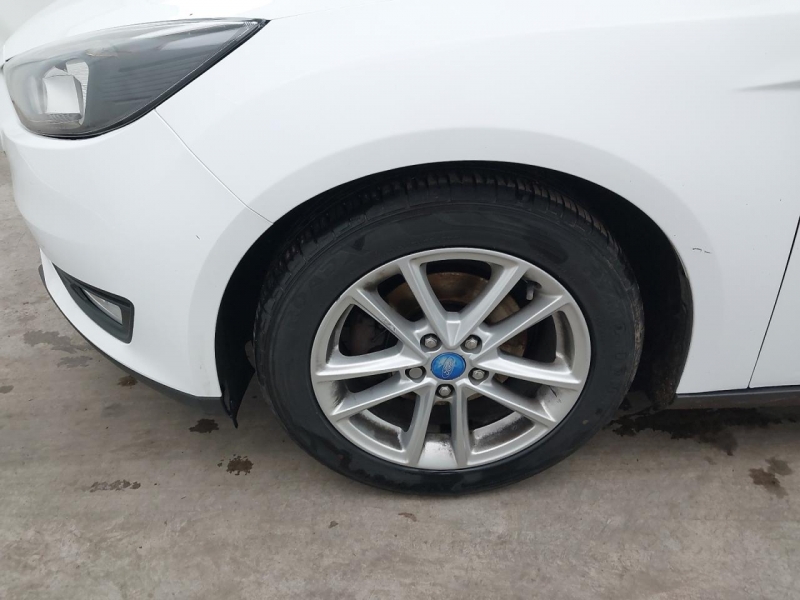 W214, Ford Focus 2015, 1.0, бензин, МКПП