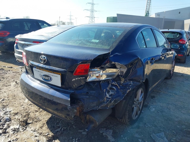 W215, Toyota Avensis 2010, 1.8, бензин, МКПП