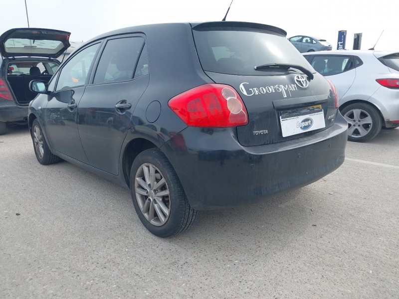 Y26, Toyota Auris 2010, 1.6, бензин, МКПП