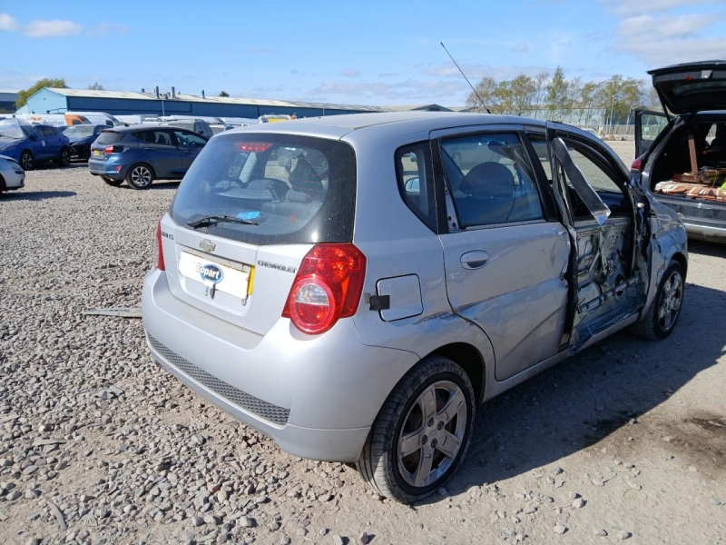 Y31, Chevrolet Aveo 2010, 1.1, бензин, МКПП