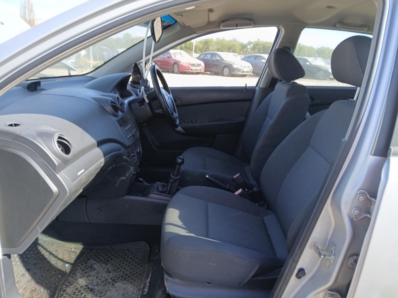 Y31, Chevrolet Aveo 2010, 1.1, бензин, МКПП