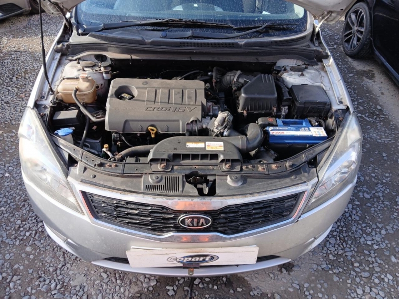 W225, Kia Ceed 2012, 1.6, дизель, МКПП