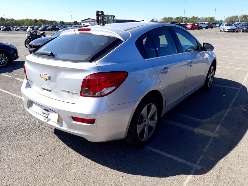 U100, Chevrolet Cruze 2012, 1.8, бензин, МКПП
