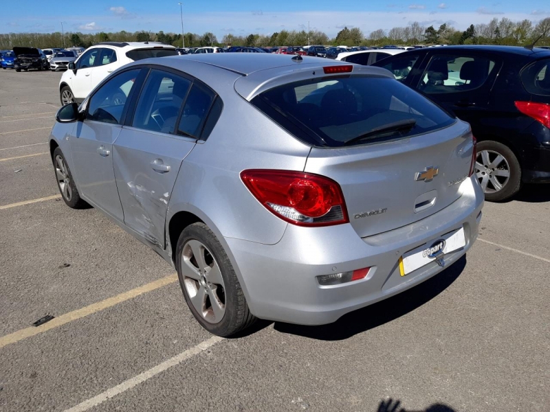 U100, Chevrolet Cruze 2012, 1.8, бензин, МКПП
