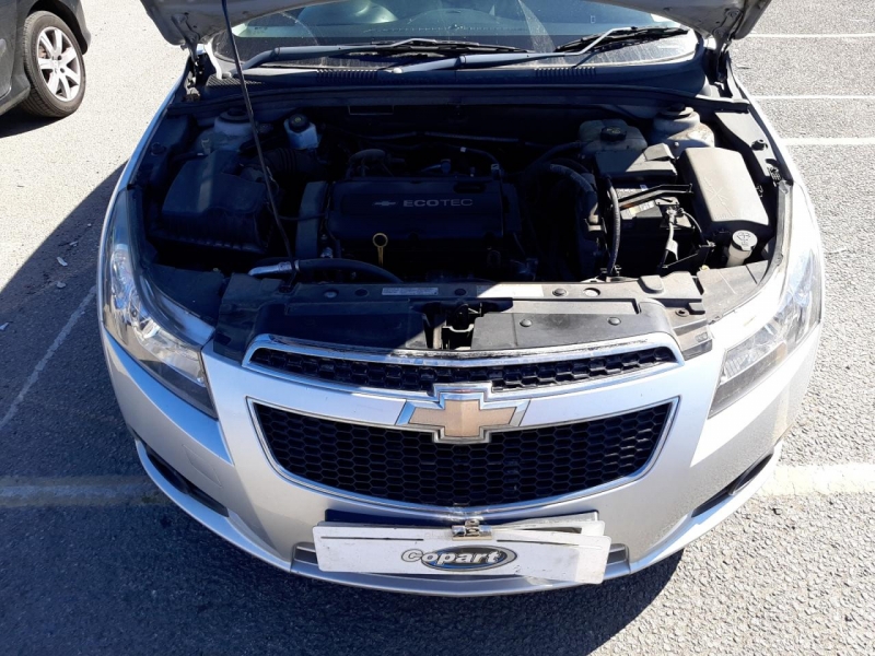 U100, Chevrolet Cruze 2012, 1.8, бензин, МКПП