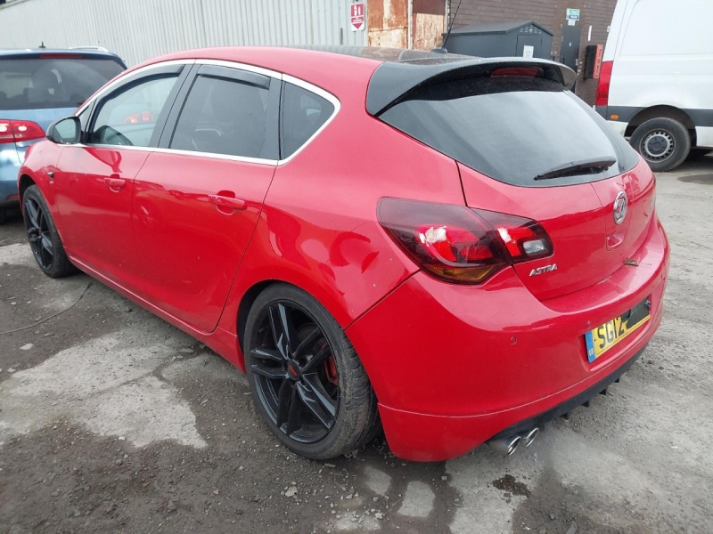 U104, Opel Astra 2012, 1.6, бензин, МКПП