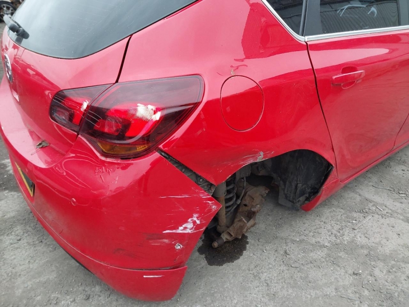 U104, Opel Astra 2012, 1.6, бензин, МКПП