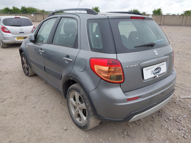 U111, Suzuki SX4 2009, 1.6, бензин, МКПП