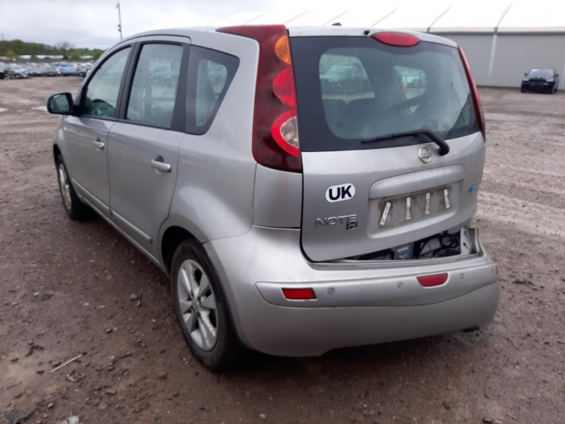 W239, Nissan Note 2010, 1.4, бензин, МКПП