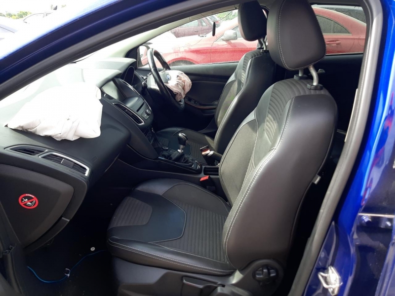 Y53, Ford Focus 2015, 1.0, бензин, МКПП