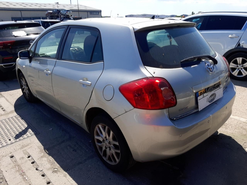 Y63, Toyota Auris 2007, 1.6, бензин, МКПП