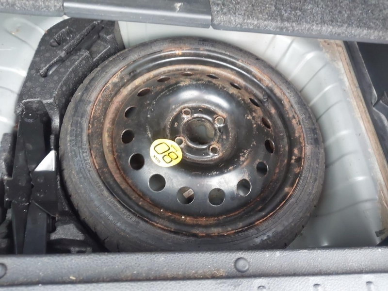 Y64, Nissan Note 2006, 1.6, бензин, МКПП