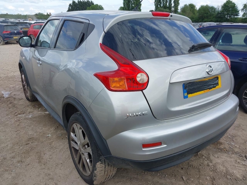 Y70, Nissan Juke 2012, 1.6, бензин, МКПП