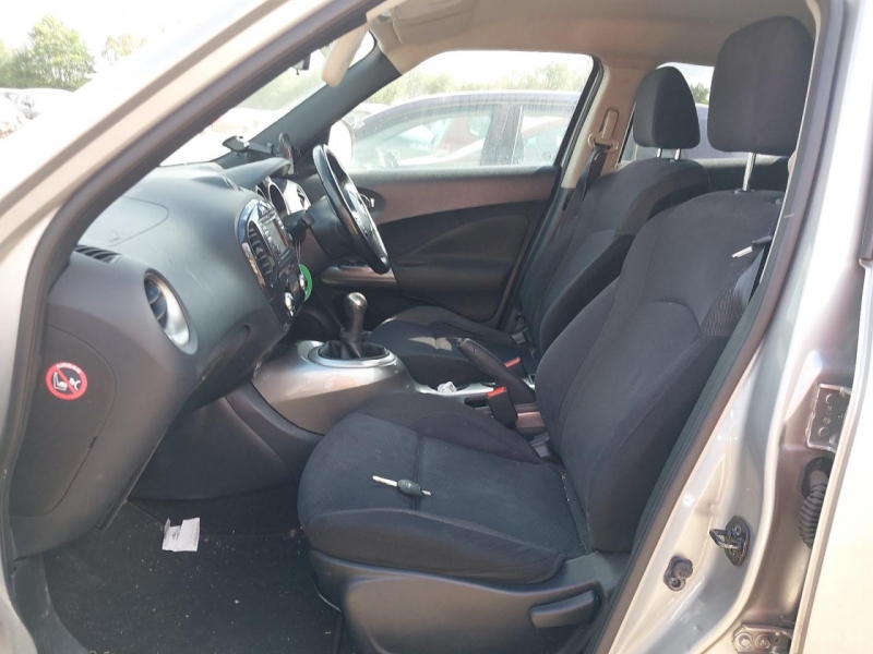 Y70, Nissan Juke 2012, 1.6, бензин, МКПП