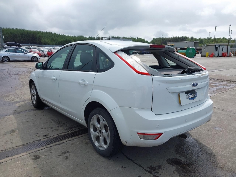 U124, Ford Focus 2011, 1.6, бензин, МКПП