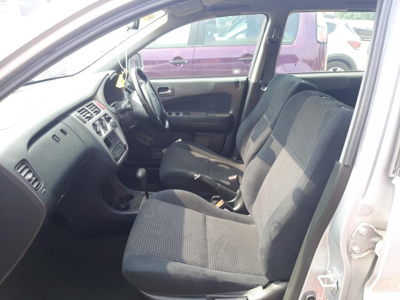 Y74, Honda HR-V 2004, 1.6, бензин, АКПП