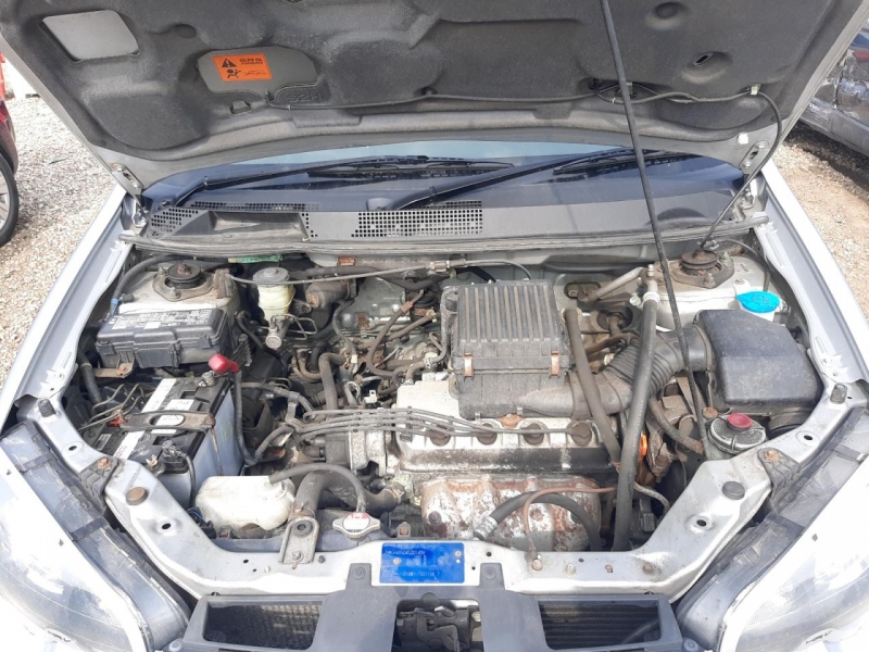 Y74, Honda HR-V 2004, 1.6, бензин, АКПП