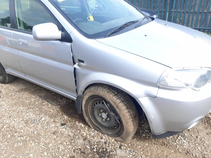 Y74, Honda HR-V 2004, 1.6, бензин, АКПП