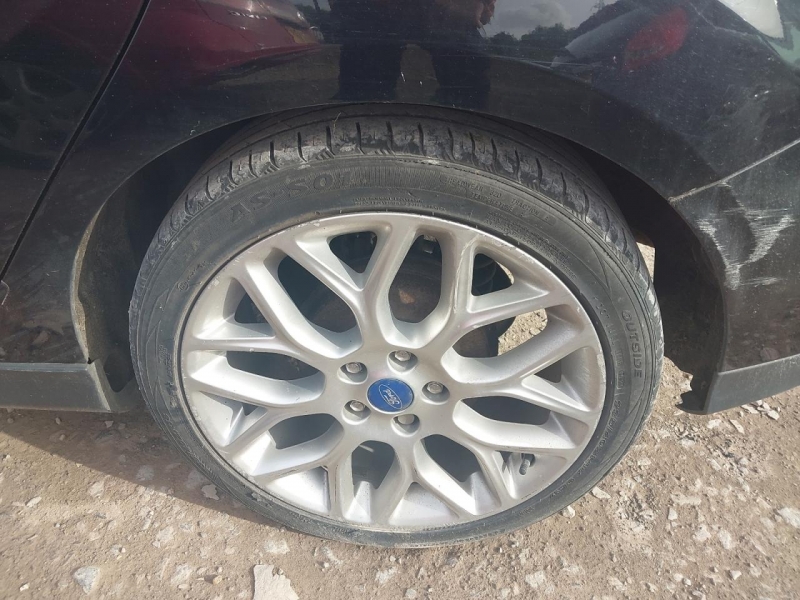 W277, Ford Focus 2015, 1.0, бензин, МКПП
