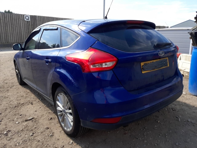 Y88, Ford Focus 2015, 1.0, бензин, МКПП