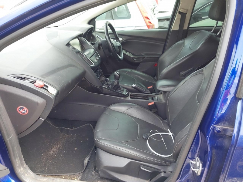 Y88, Ford Focus 2015, 1.0, бензин, МКПП