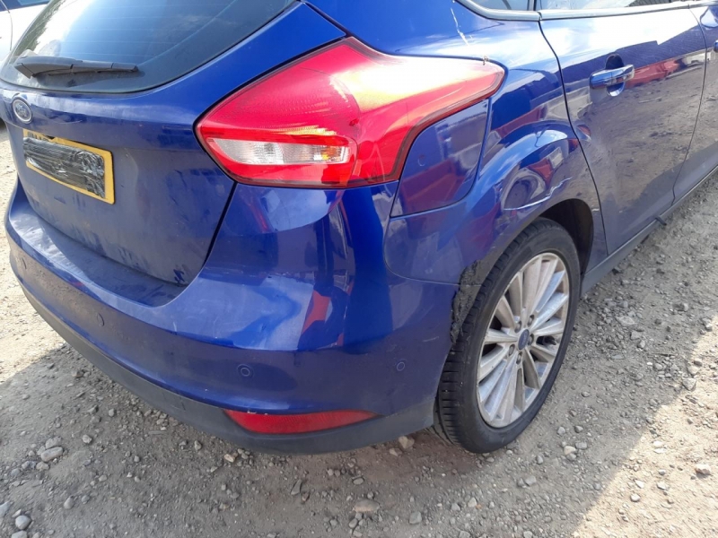 Y88, Ford Focus 2015, 1.0, бензин, МКПП