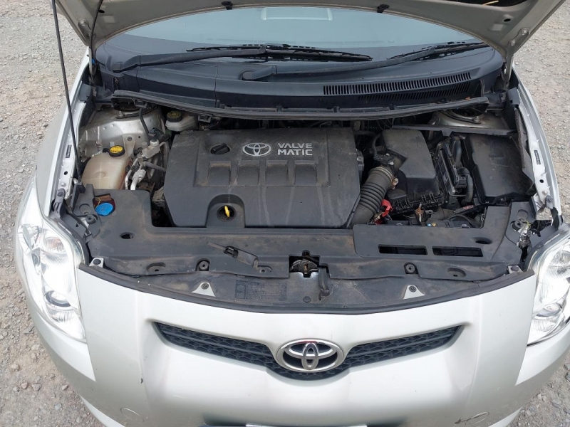 Y98, Toyota Auris 2009, 1.6, бензин, МКПП