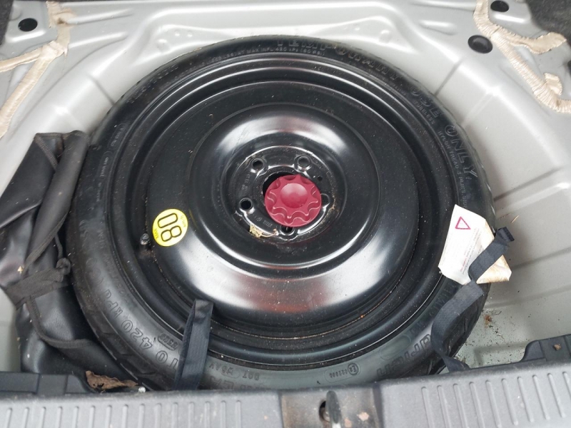 Y98, Toyota Auris 2009, 1.6, бензин, МКПП