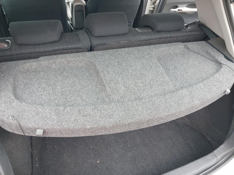 Y98, Toyota Auris 2009, 1.6, бензин, МКПП