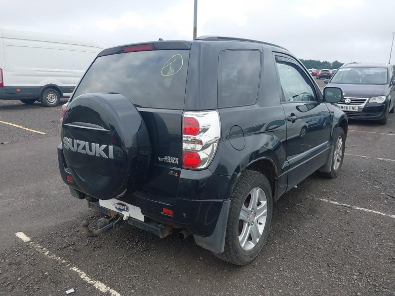 U161, Suzuki Grand Vitara 2009, 2.4, бензин, МКПП