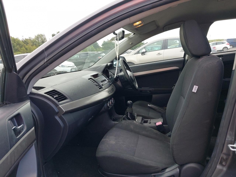 U162, Mitsubishi Lancer 2010, 1.5, бензин, МКПП