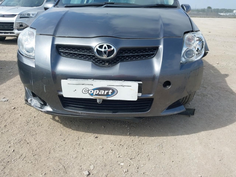 U166, Toyota Auris 2008, 1.6, бензин, МКПП