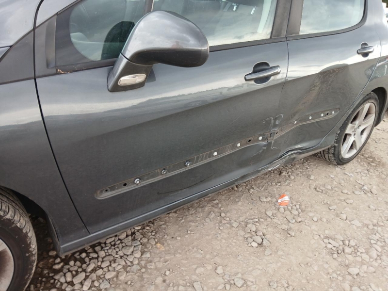 Y109, Peugeot 308 2011, 1.6, бензин, МКПП