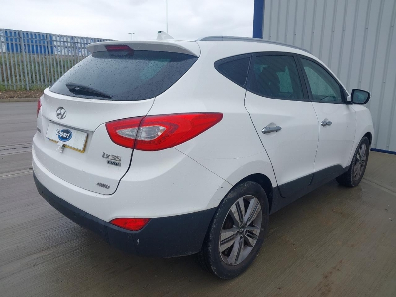Y111, Hyundai ix35 2013, 2.0, дизель, МКПП