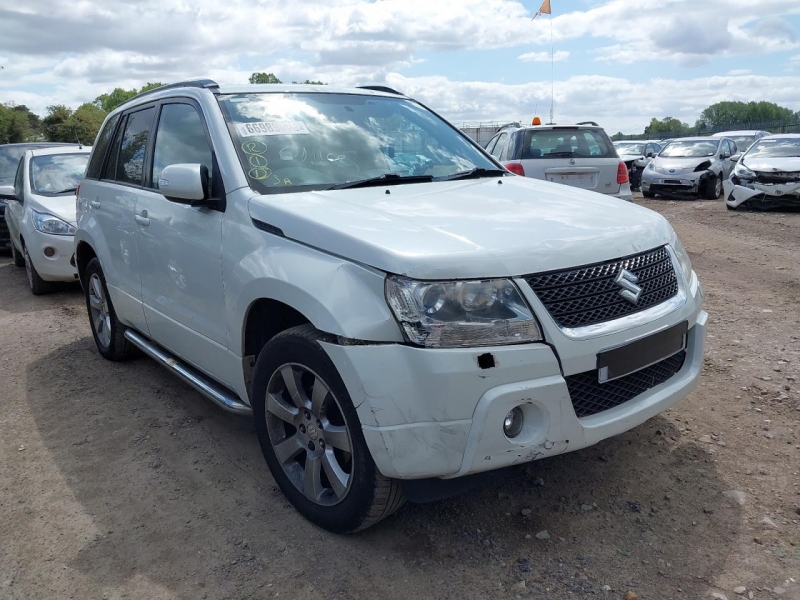 Y112, Suzuki Grand Vitara 2012, 2.4, бензин, МКПП