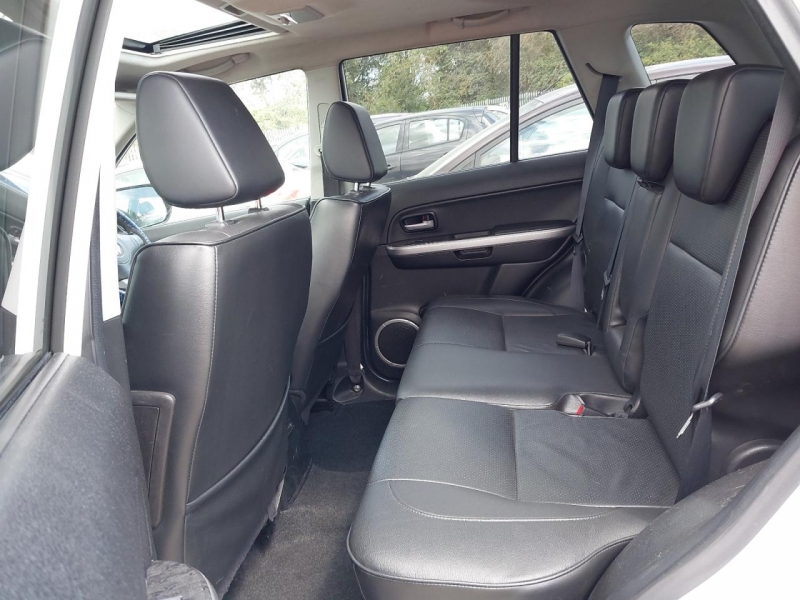 Y112, Suzuki Grand Vitara 2012, 2.4, бензин, МКПП