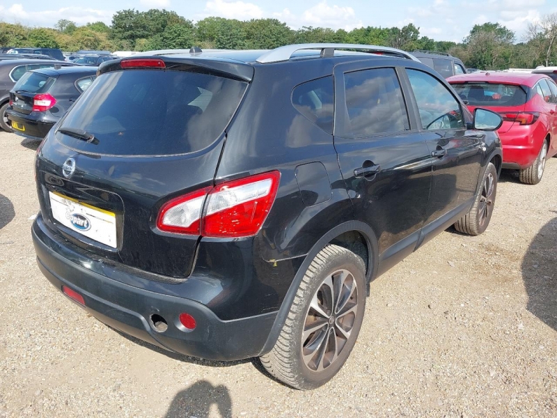 Y113, Nissan Qashqai 2011, 1.6, бензин, МКПП