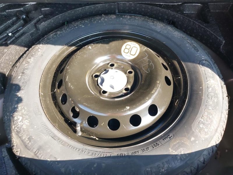 Y113, Nissan Qashqai 2011, 1.6, бензин, МКПП