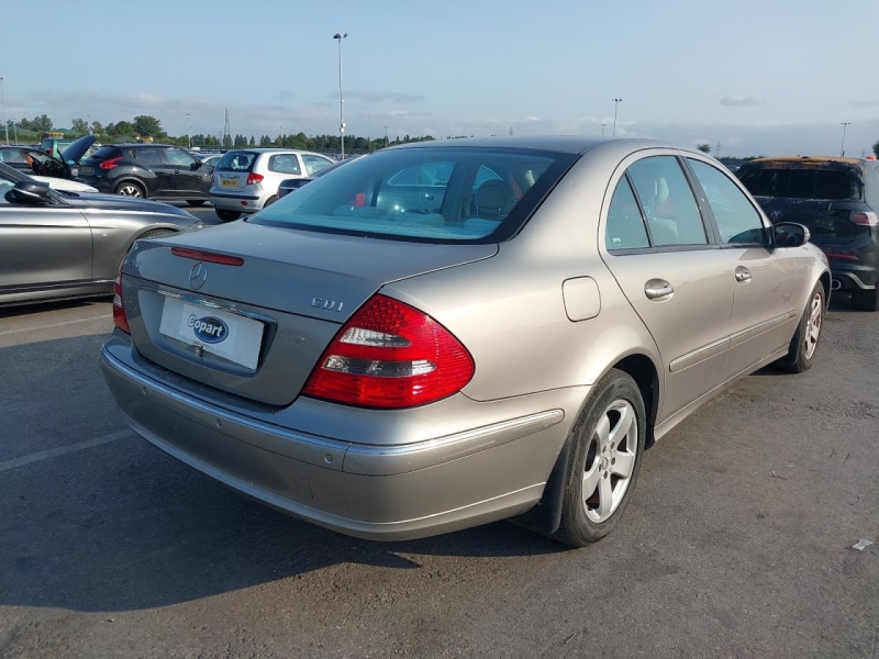 U171, Mercedes Benz E 2003, 2.7, дизель, АКПП