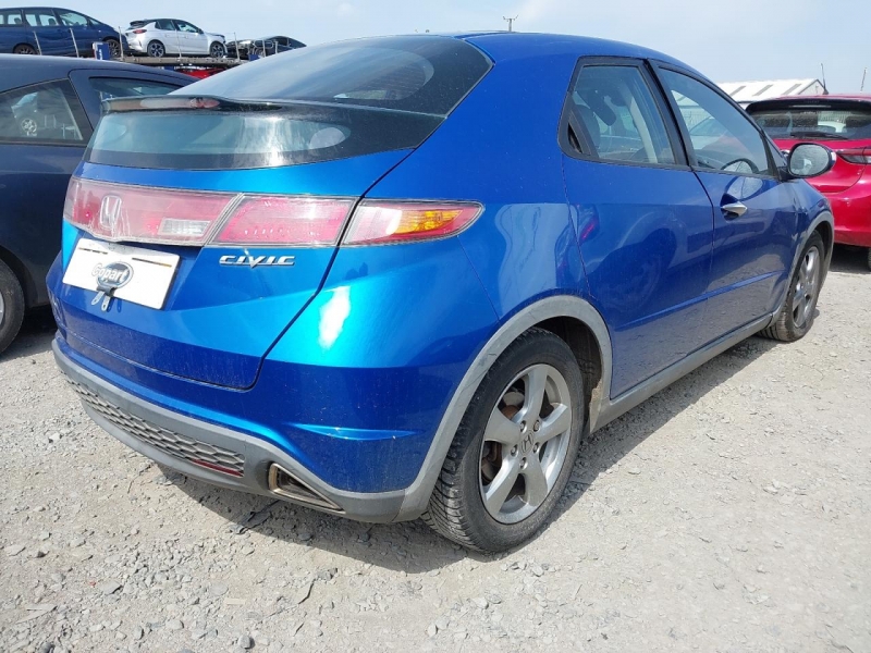 W305, Honda Civic 2007, 1.8, бензин, МКПП