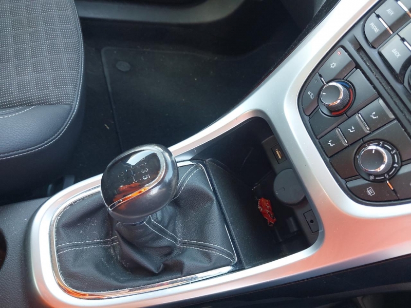 U176, Opel Astra 2013, 1.4, бензин, МКПП