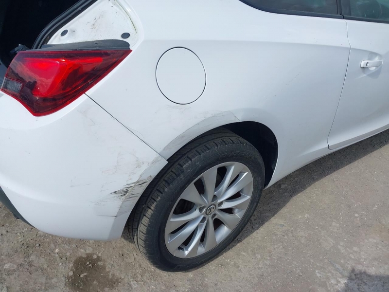 U176, Opel Astra 2013, 1.4, бензин, МКПП