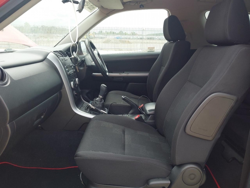 U180, Suzuki Grand Vitara 2009, 2.4, бензин, МКПП