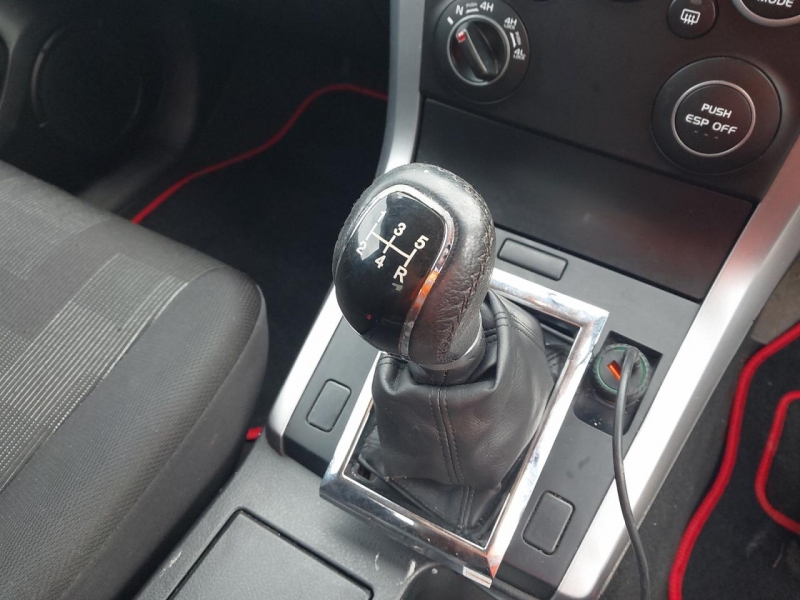 U180, Suzuki Grand Vitara 2009, 2.4, бензин, МКПП