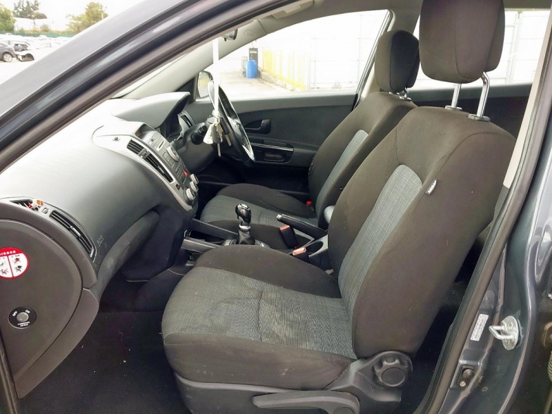 U186, Kia Ceed 2011, 1.6, дизель, МКПП