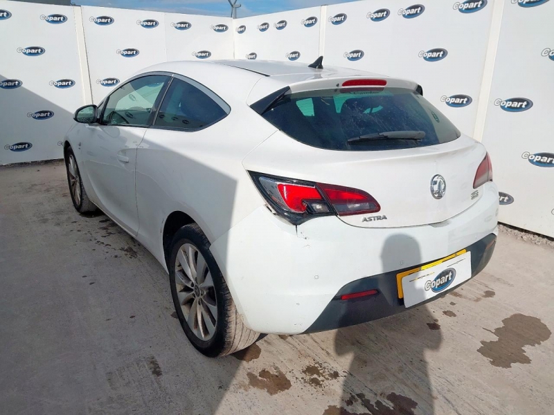 W313, Opel Astra 2012, 1.4, бензин, МКПП