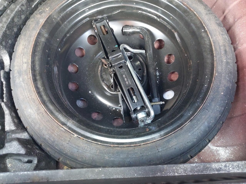 Y123, Nissan Note 2006, 1.6, бензин, АКПП