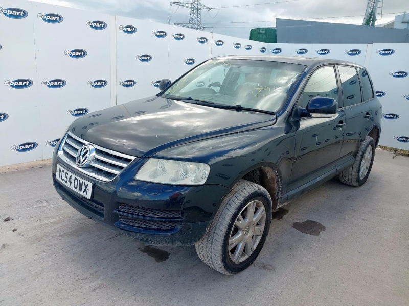 W318, VW Touareg 2004, 2.5, дизель, МКПП